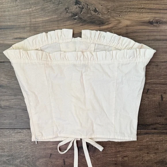 Fashion Nova Cream Lace-Up Crop Top - Picture 3 of 4